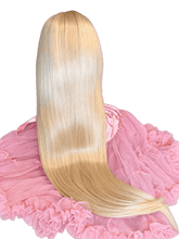 #613 Straight Glueless Wig | 26-Inch HD Premium