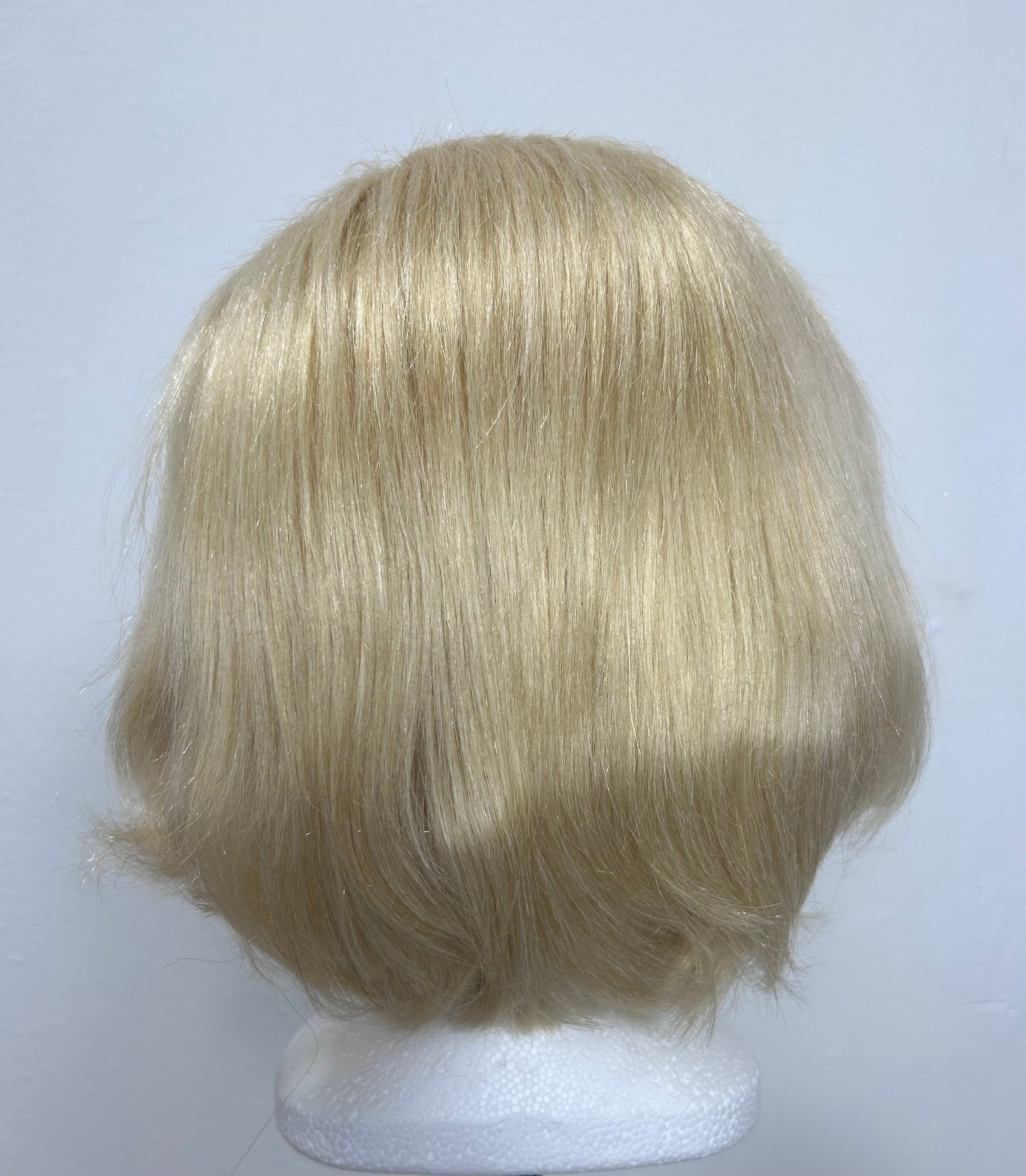 613 Pixie Cut Lace Front Human Hair Wig – Bold, Blonde, and Beautiful