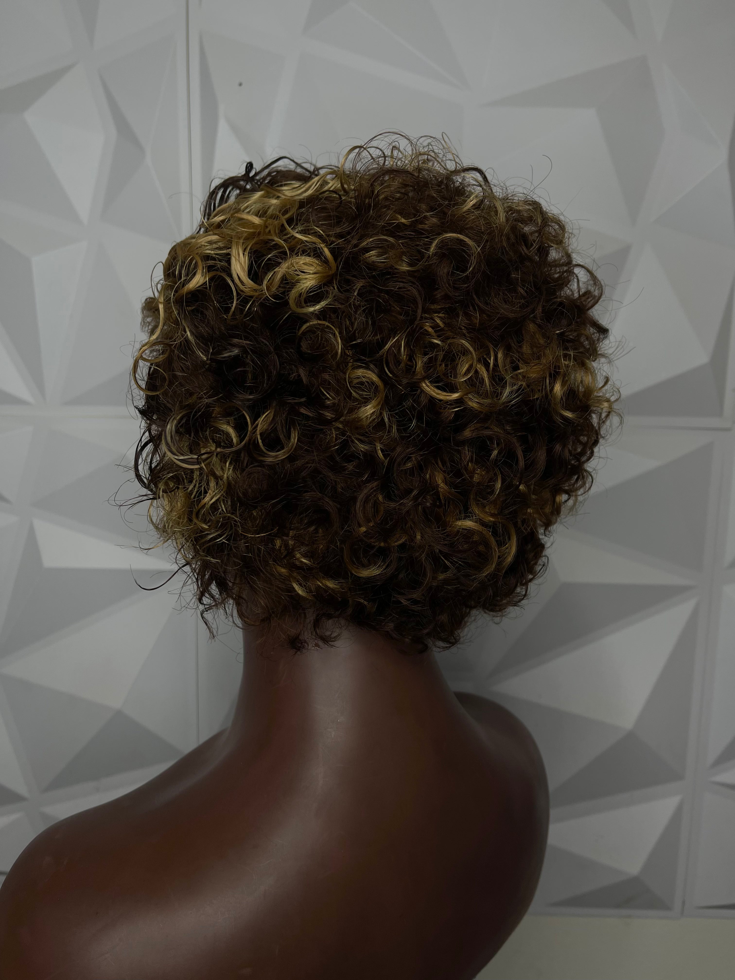 Highlighted Short Curly