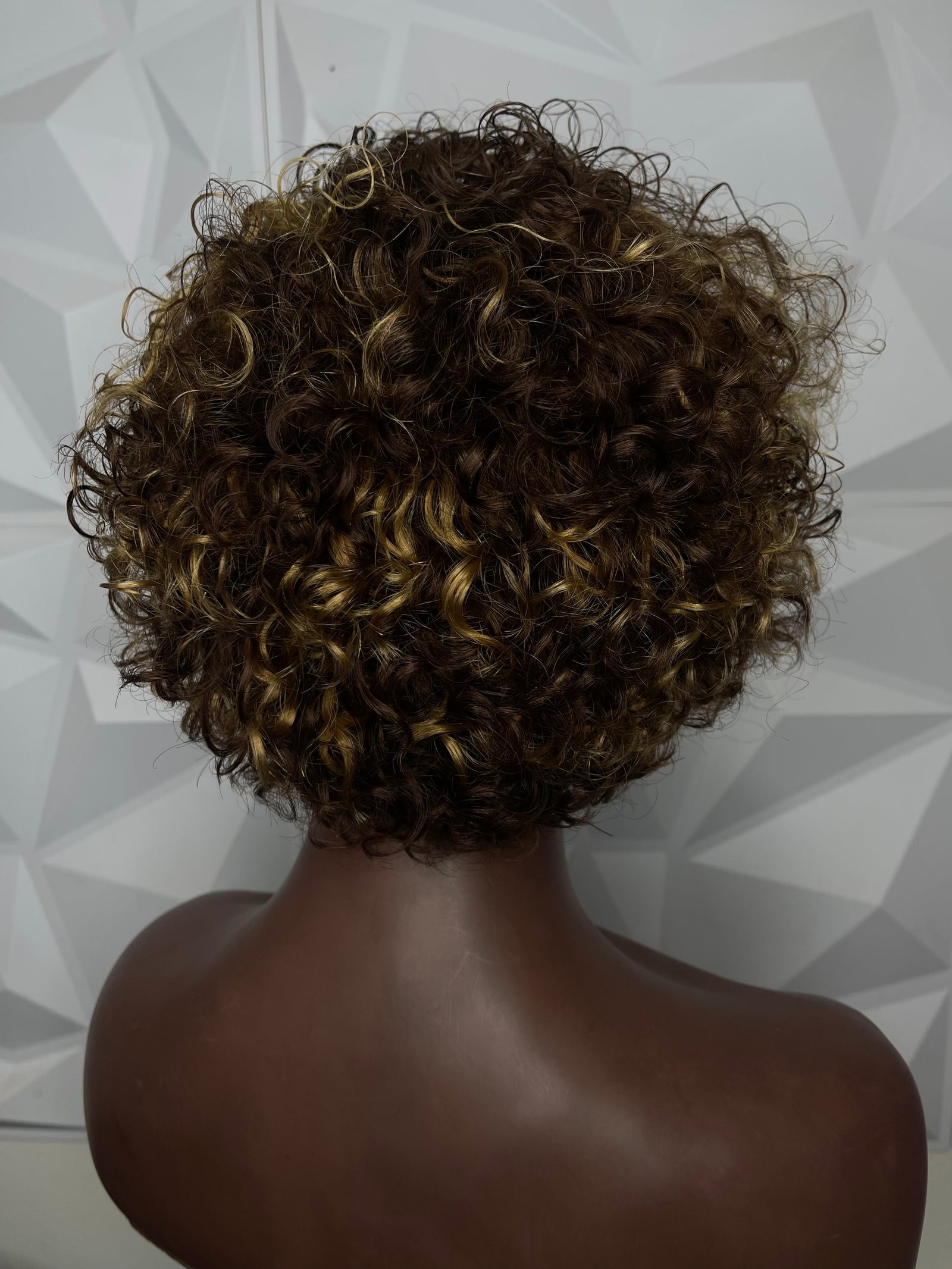 Highlighted Short Curly